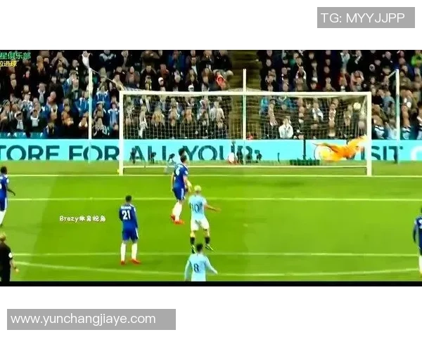 足球巨星风采大展 传奇球员荣耀瞬间大相框艺术展示